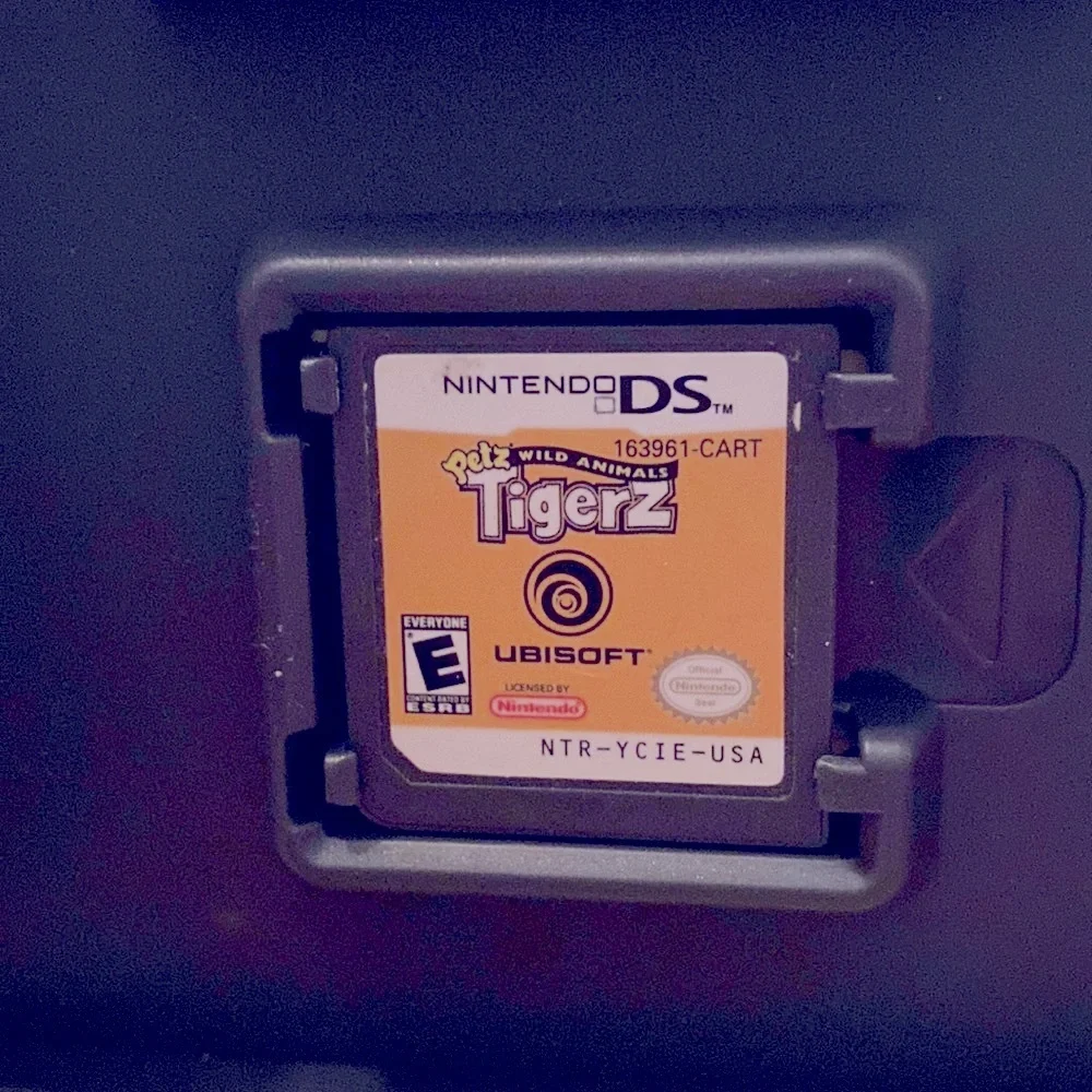 Nintendo DS game Petz Wild Animals Tigerz